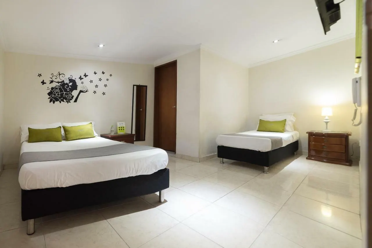 Hotel Nuevo Normandia Bogotá 2*,
